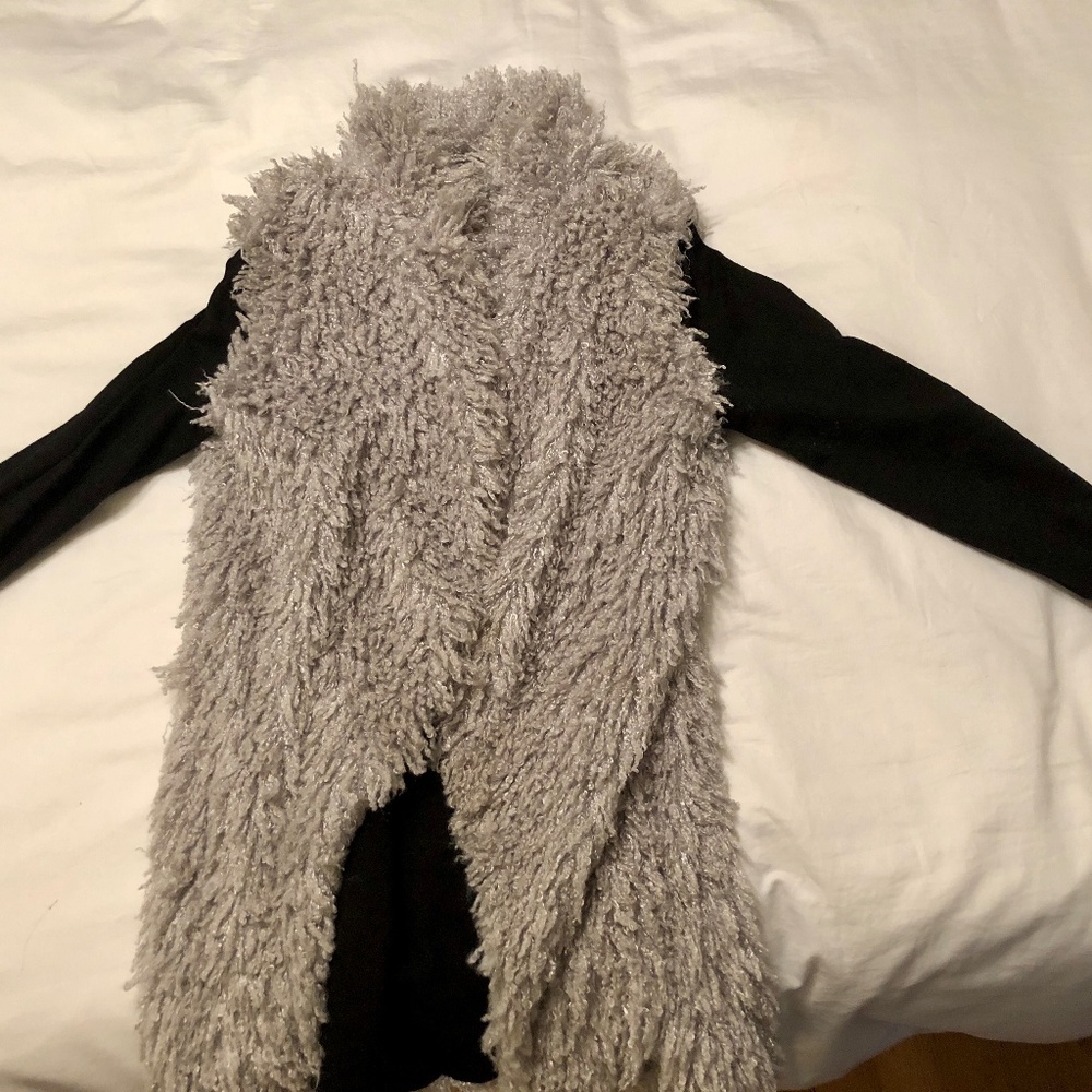 black/white faux fur diva coat